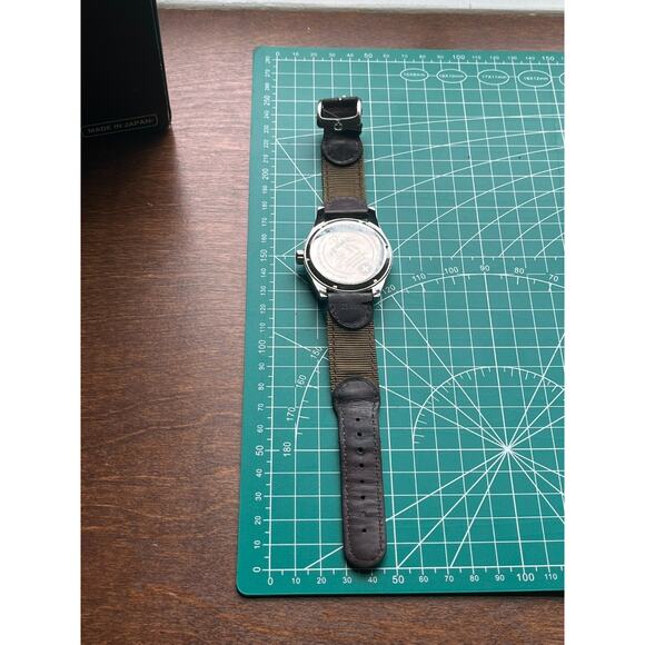 Wenger Swiss Military Watch Men's RUNNING! - Picture 4 of 4